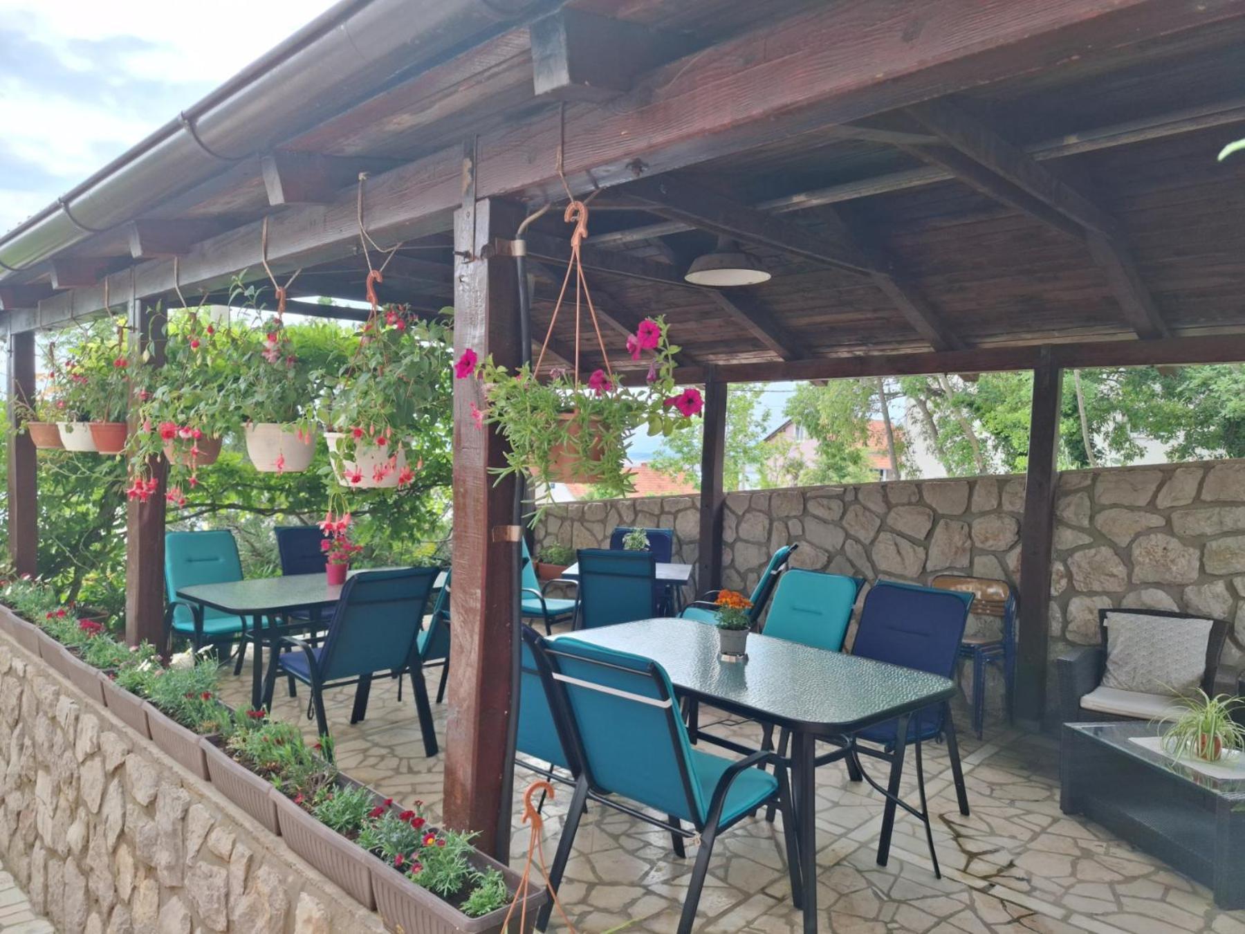 Guest House Djurdjica Драмал Екстериор снимка