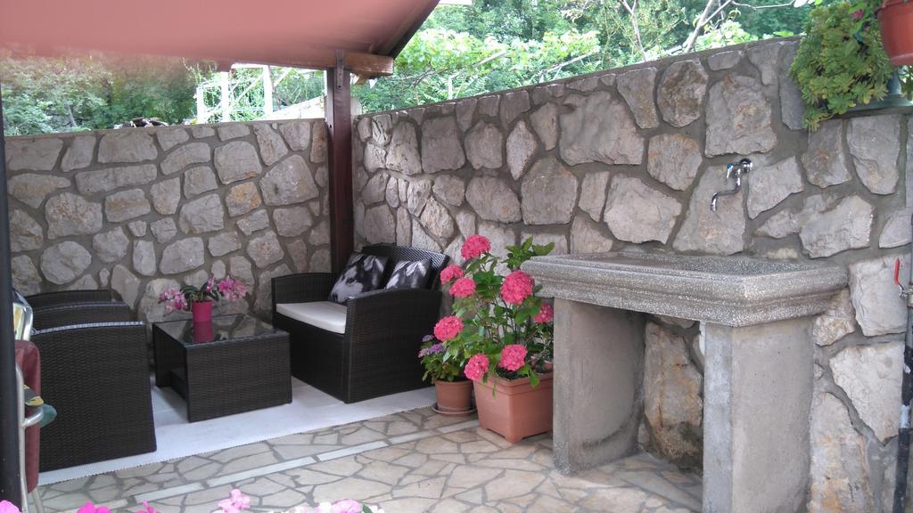 Guest House Djurdjica Драмал Екстериор снимка