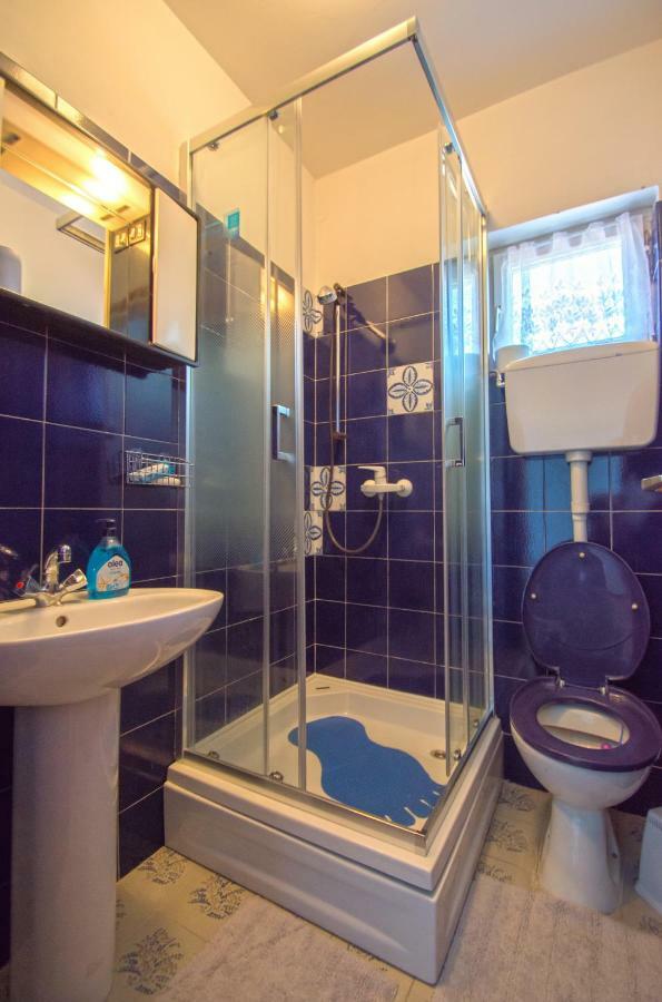 Guest House Djurdjica Драмал Екстериор снимка