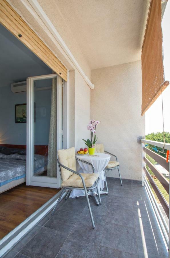 Guest House Djurdjica Драмал Екстериор снимка