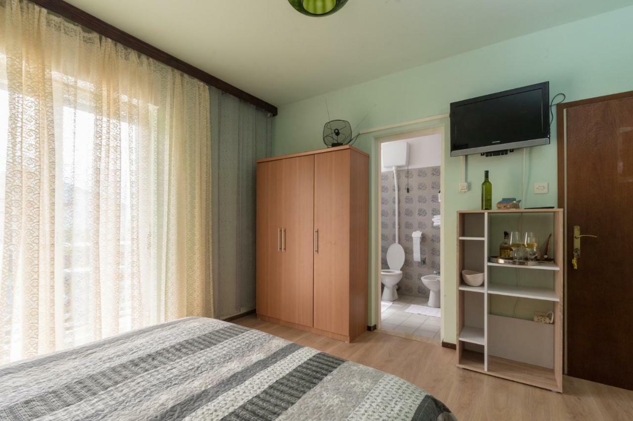 Guest House Djurdjica Драмал Екстериор снимка